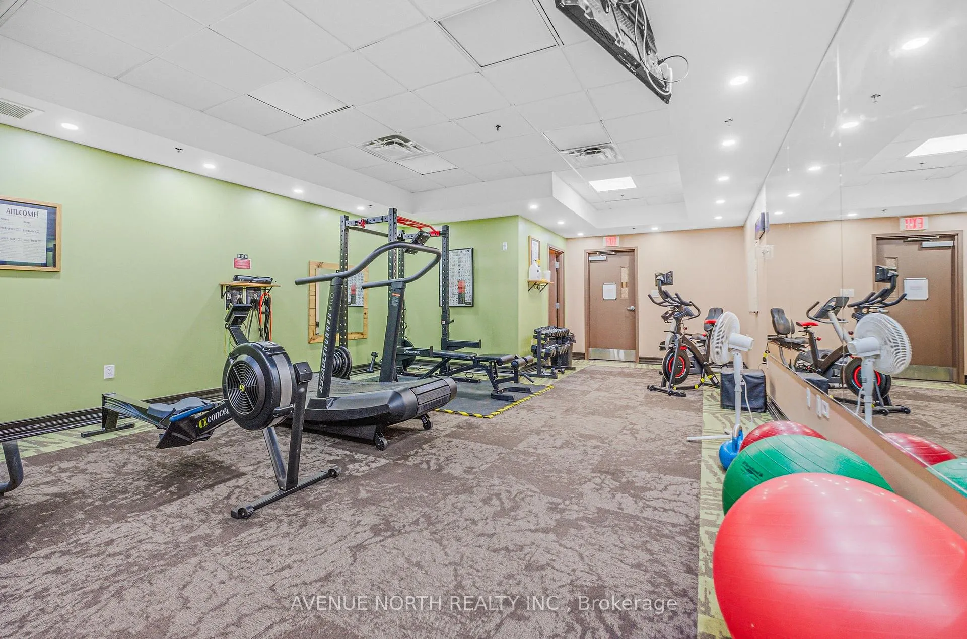 Photo 20 of Unit 812, 314 Central Park Drive, Ottawa, Central Park — HOMEH