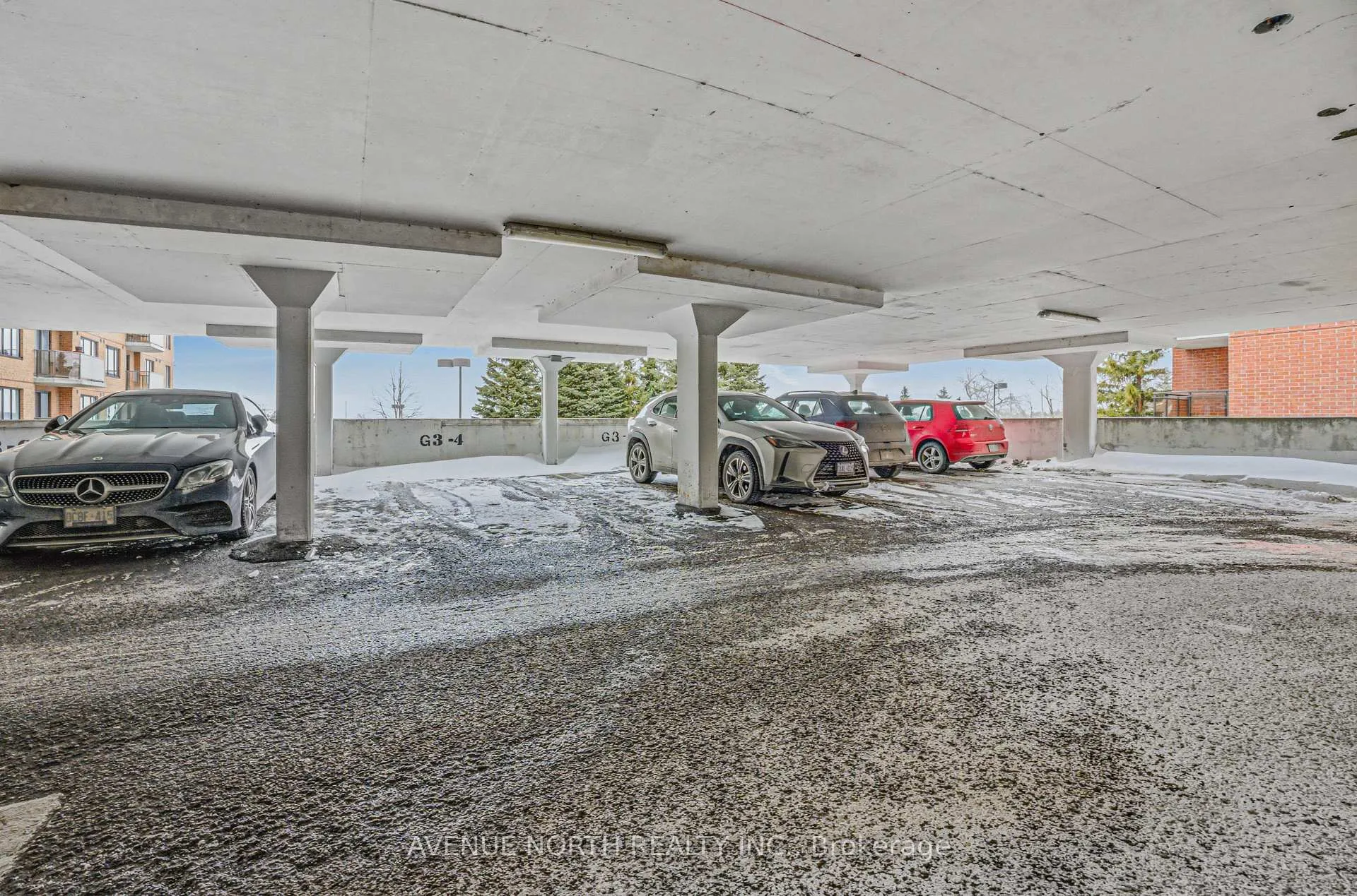 Photo 22 of Unit 812, 314 Central Park Drive, Ottawa, Central Park — HOMEH