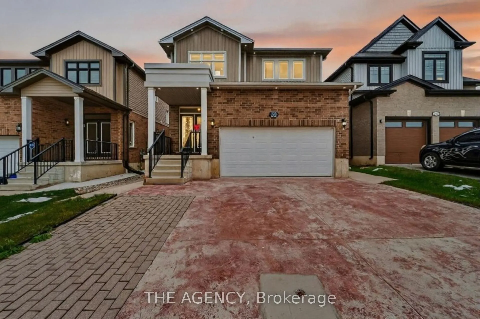 Photo 2 of 2356 Constance Avenue, London, South U — HOMEH