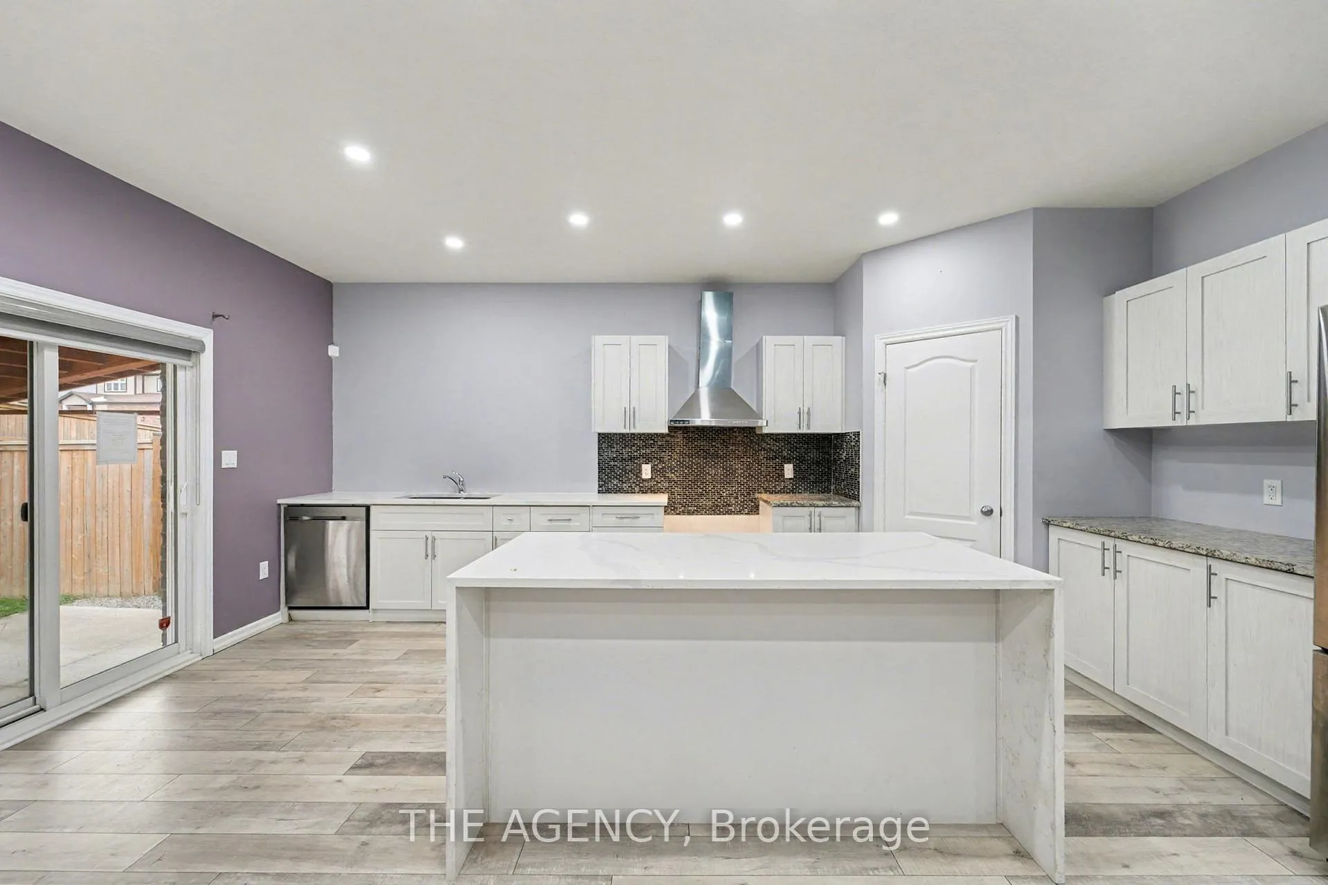 Photo 12 of 2356 Constance Avenue, London, South U — HOMEH
