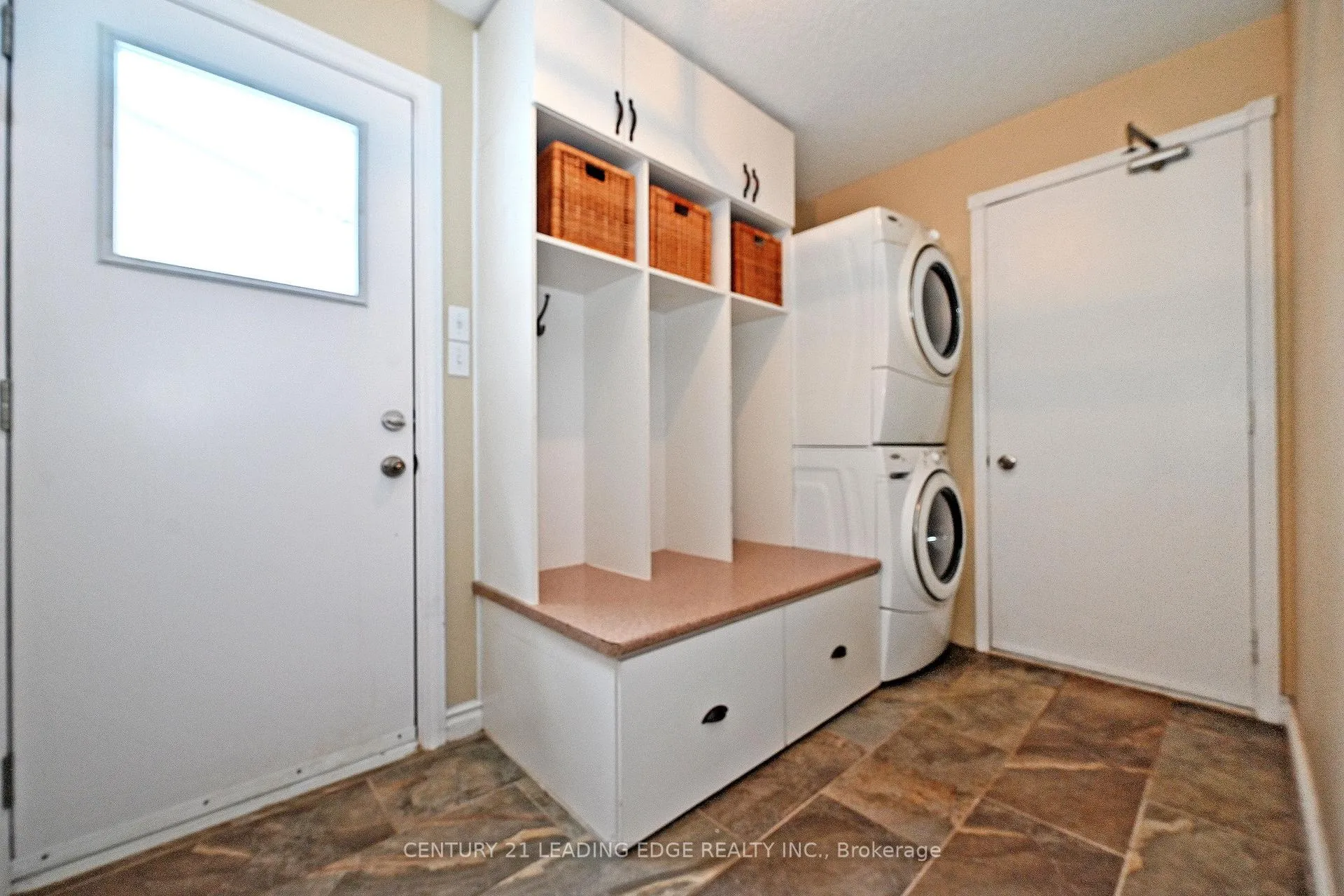 Photo 22 of 23 Hare Court, Markham, Old Markham Village — HOMEH