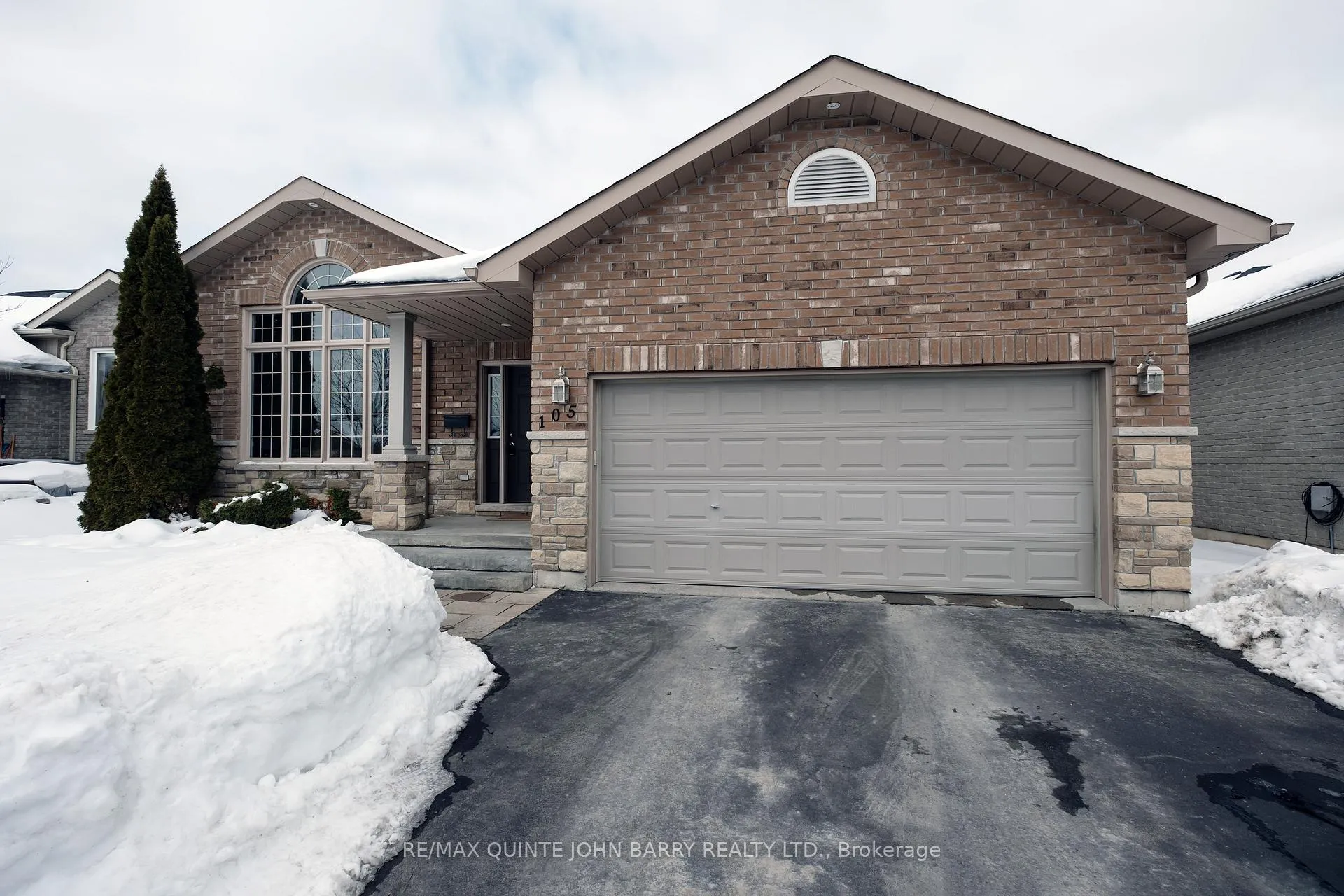 Photo 1 of 105 Parkview Heights, Quinte West, Murray Ward — HOMEH