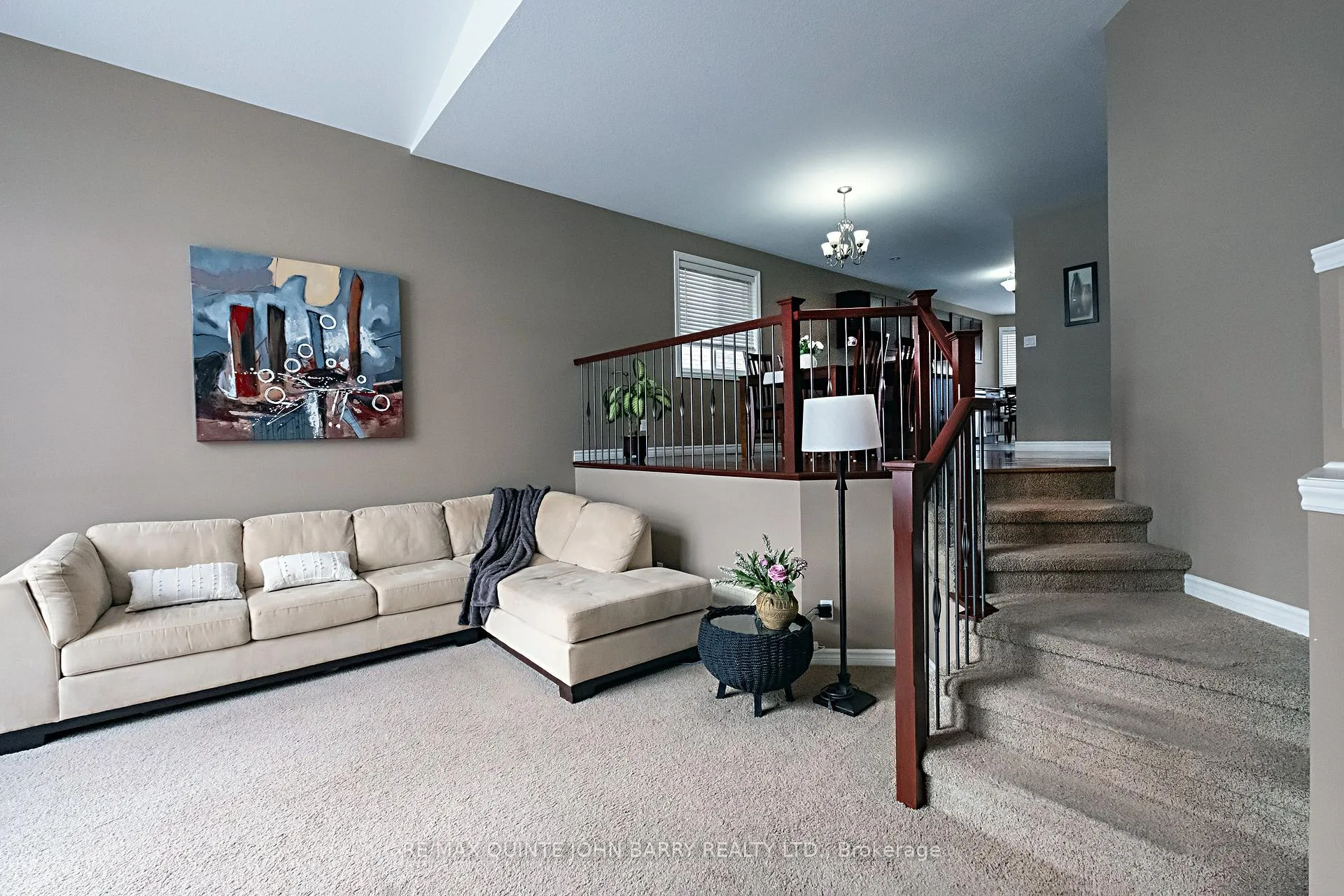 Photo 6 of 105 Parkview Heights, Quinte West, Murray Ward — HOMEH
