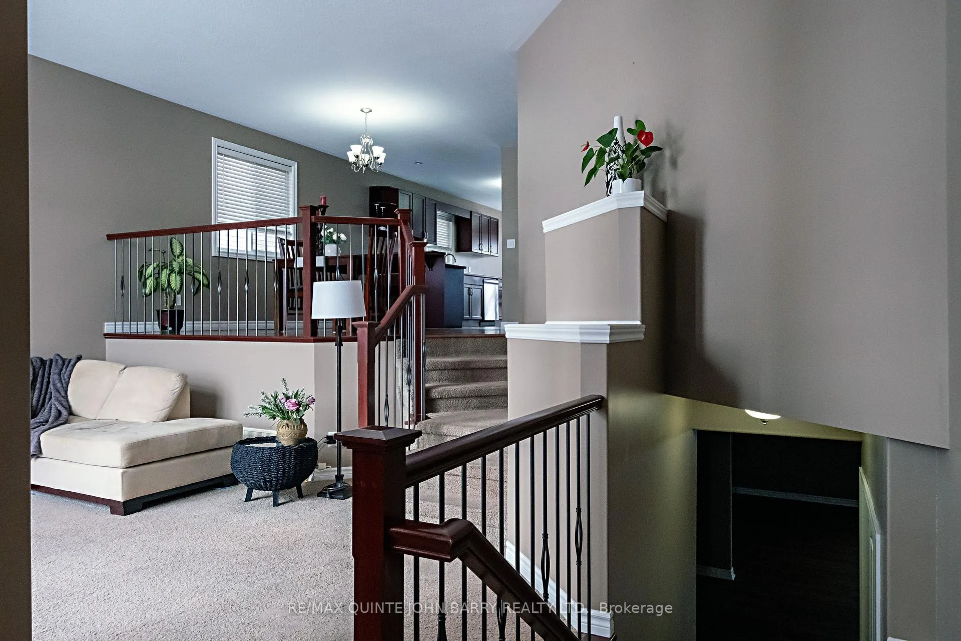 Photo 7 of 105 Parkview Heights, Quinte West, Murray Ward — HOMEH