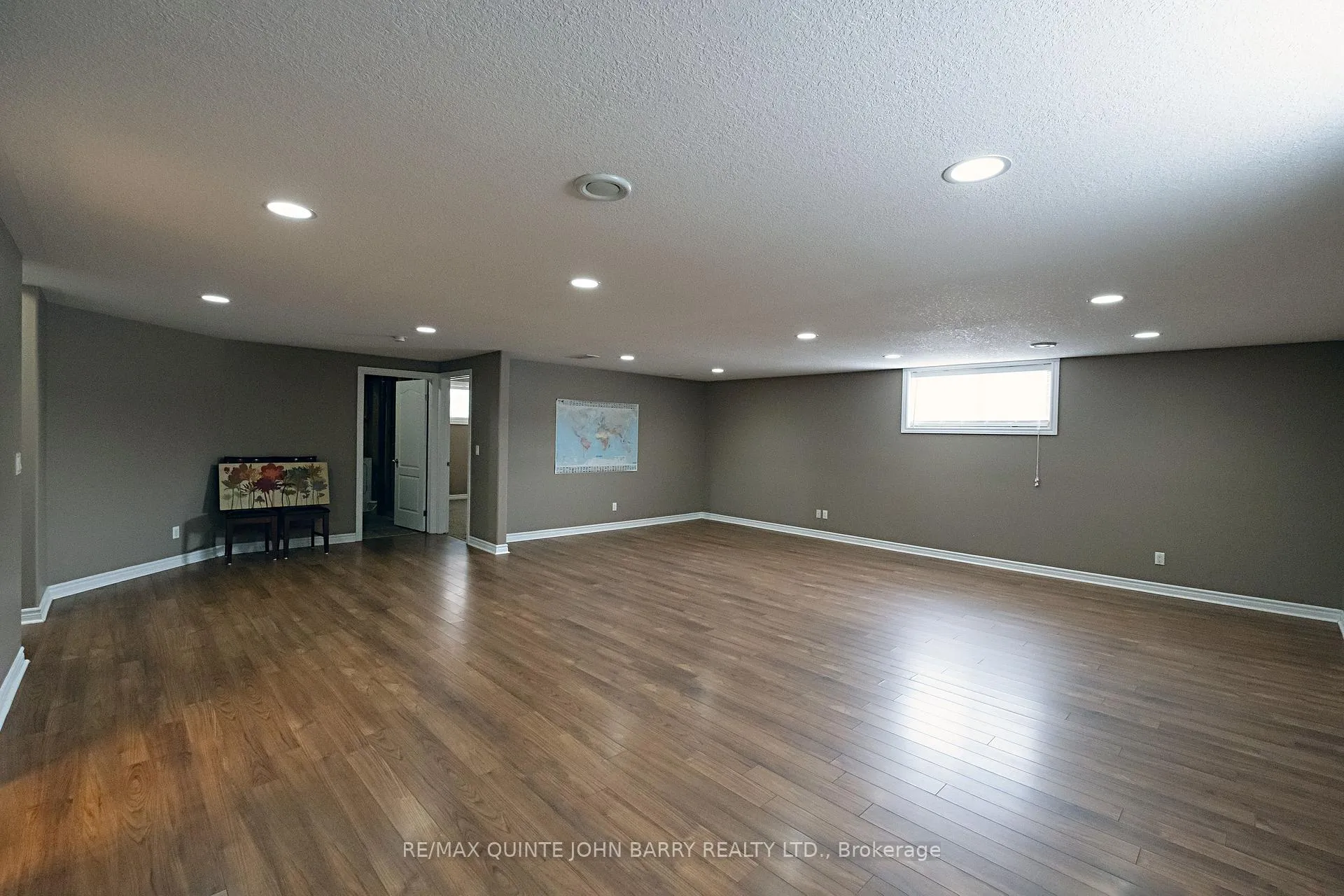 Photo 29 of 105 Parkview Heights, Quinte West, Murray Ward — HOMEH