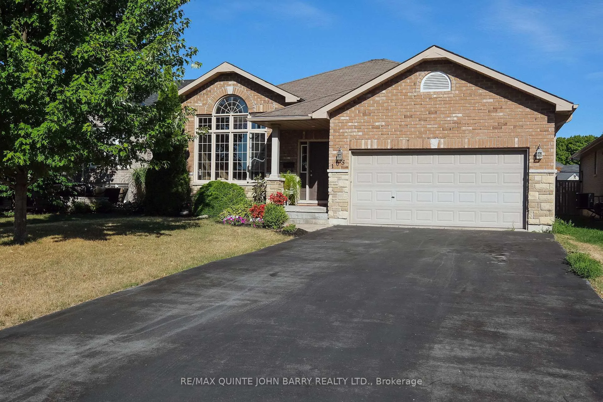 Photo 39 of 105 Parkview Heights, Quinte West, Murray Ward — HOMEH