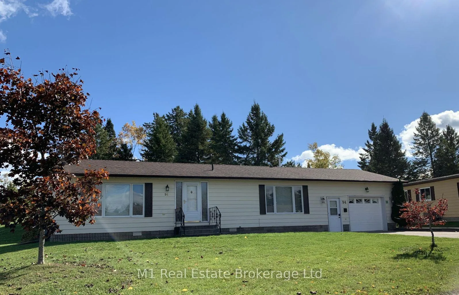 Photo 1 of 94 Tamarack Drive, Oro-Medonte, Rural Oro-Medonte — HOMEH