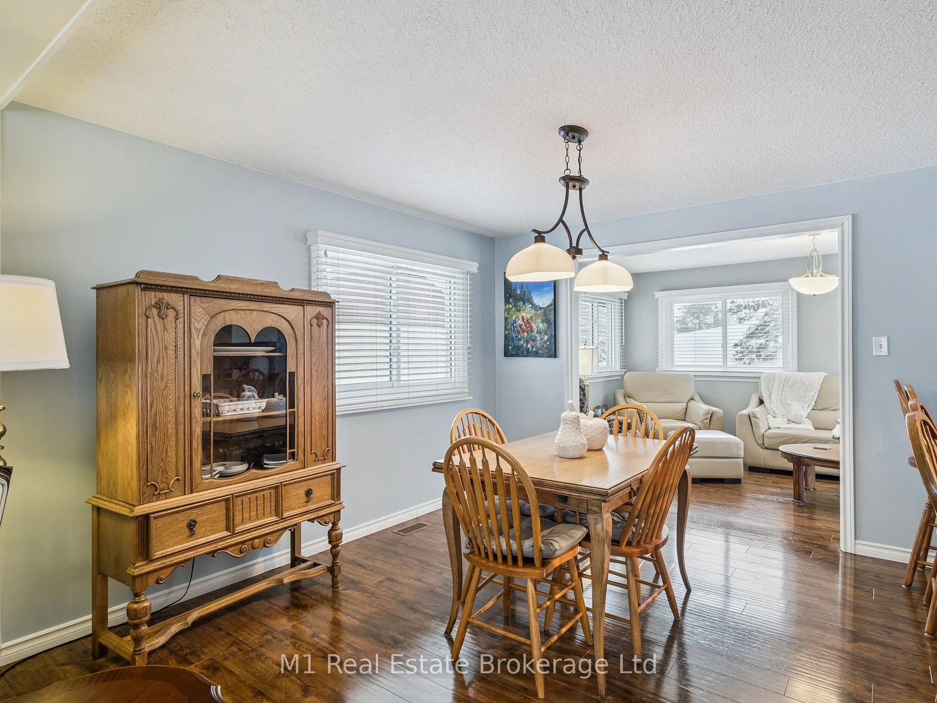 Photo 7 of 94 Tamarack Drive, Oro-Medonte, Rural Oro-Medonte — HOMEH