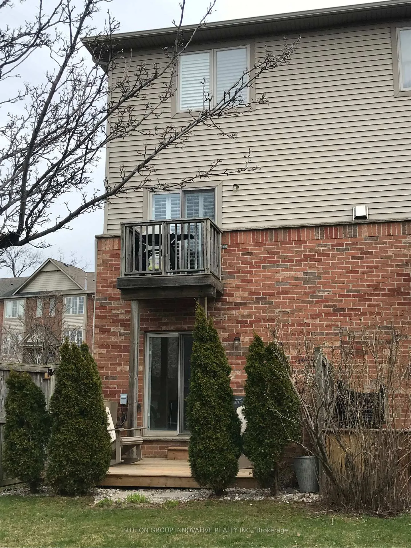 Photo 4 of 15 Chapman Lane, Hamilton, Ancaster — HOMEH