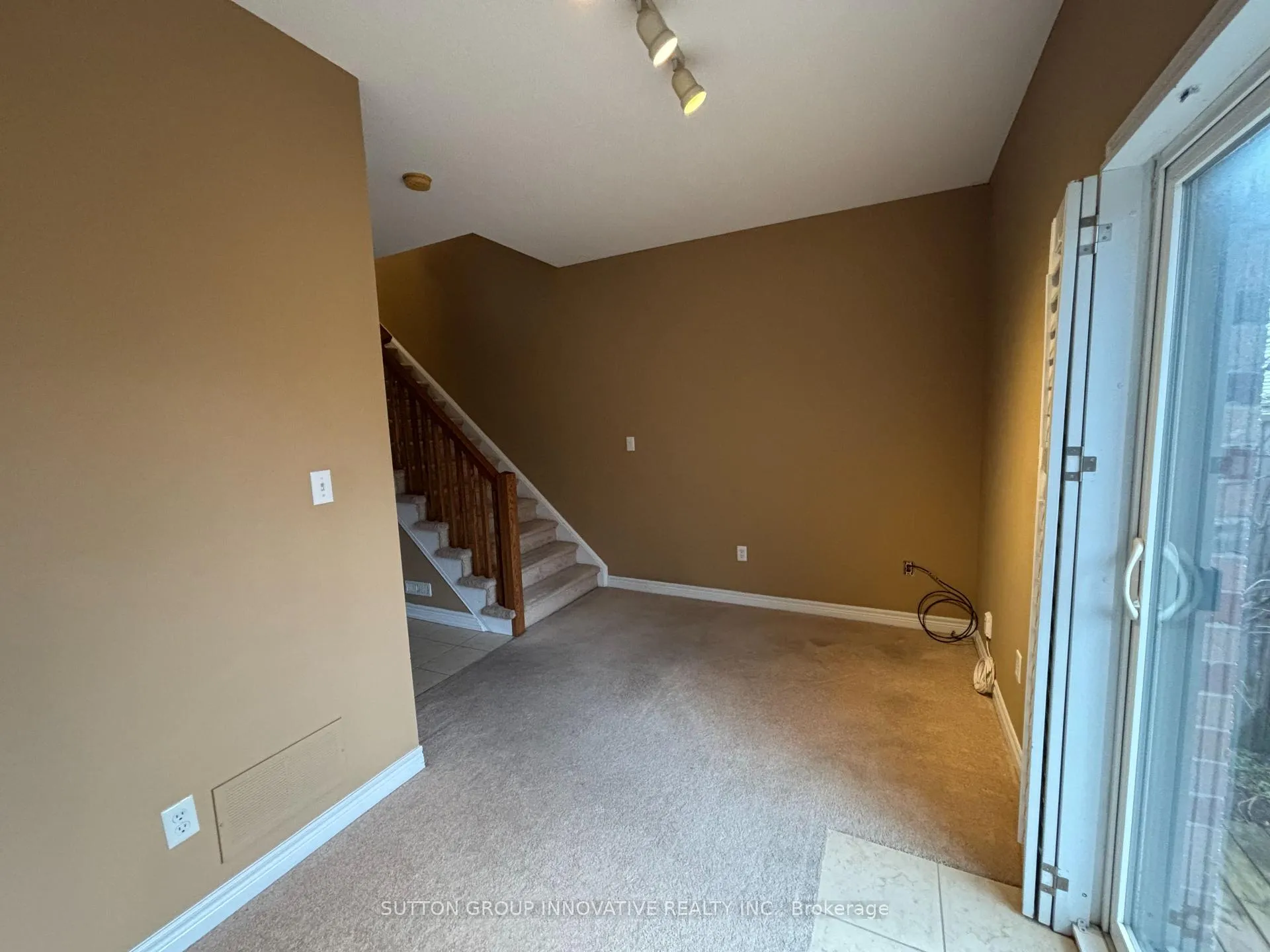 Photo 46 of 15 Chapman Lane, Hamilton, Ancaster — HOMEH