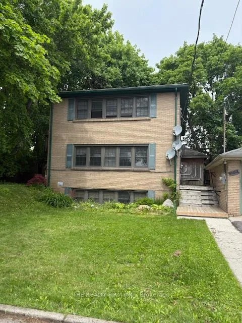 Photo 1 of 7076 Longwoods Road, London, South V — HOMEH