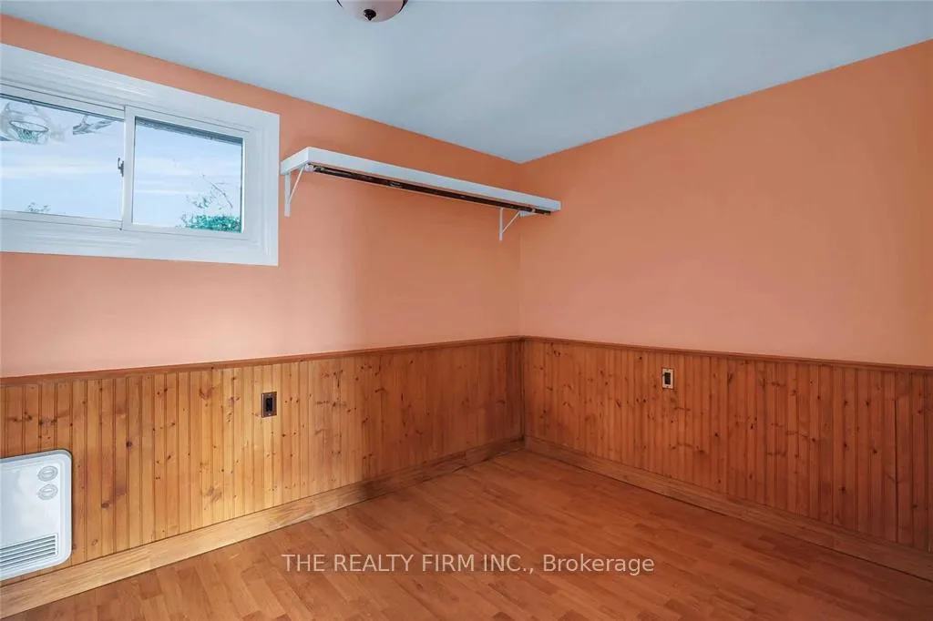 Photo 29 of 7076 Longwoods Road, London, South V — HOMEH