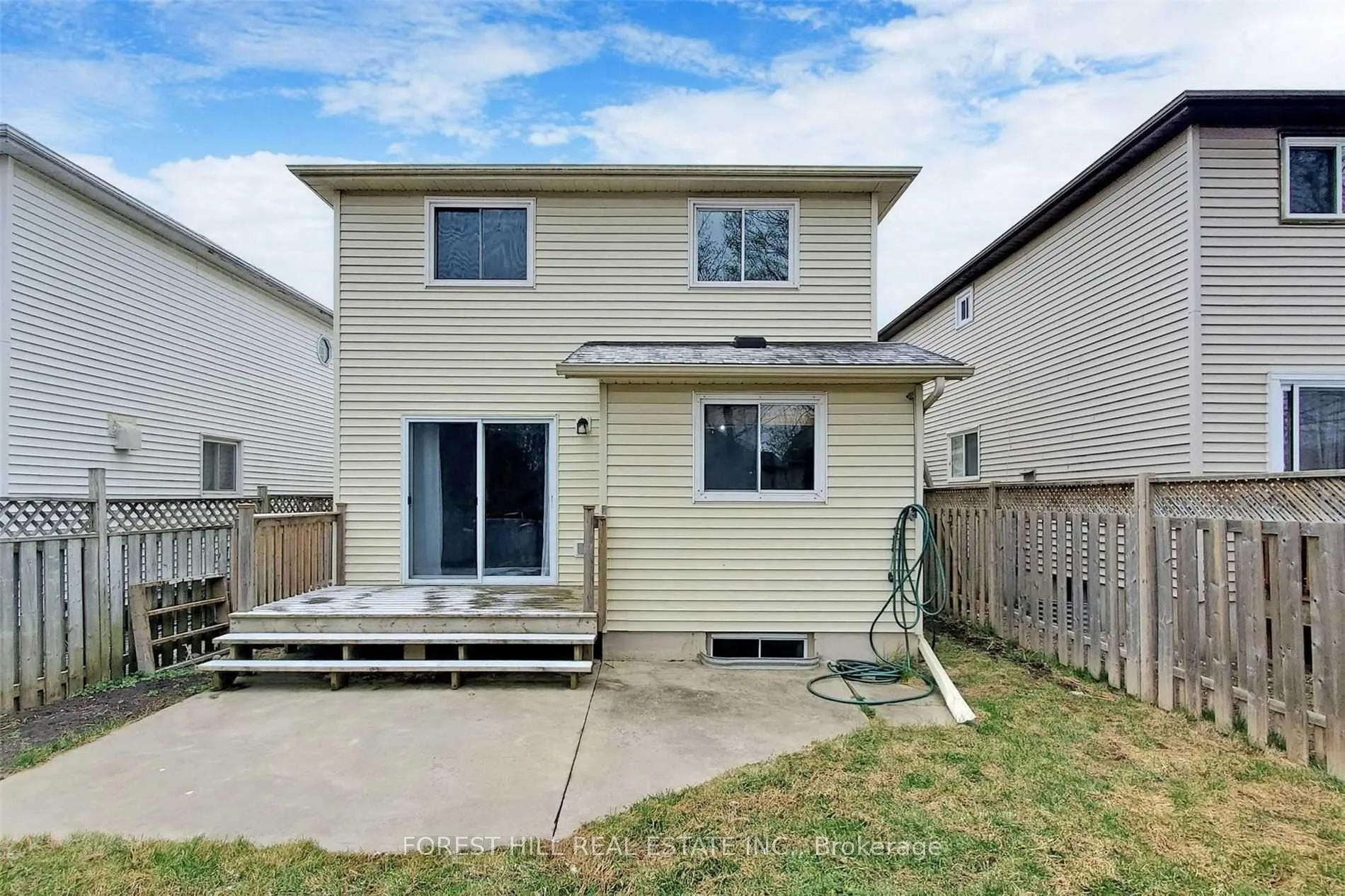 Photo 30 of 213 Hickling Trail, Barrie, Grove East — HOMEH