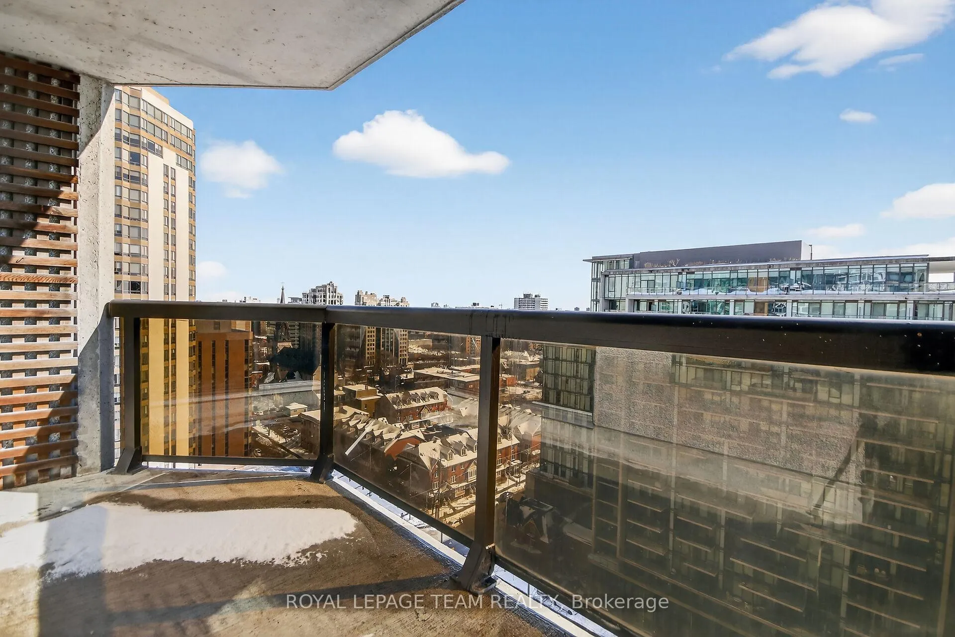 Photo 15 of Unit 2003, 470 Laurier Avenue W, Ottawa, Ottawa Centre — HOMEH