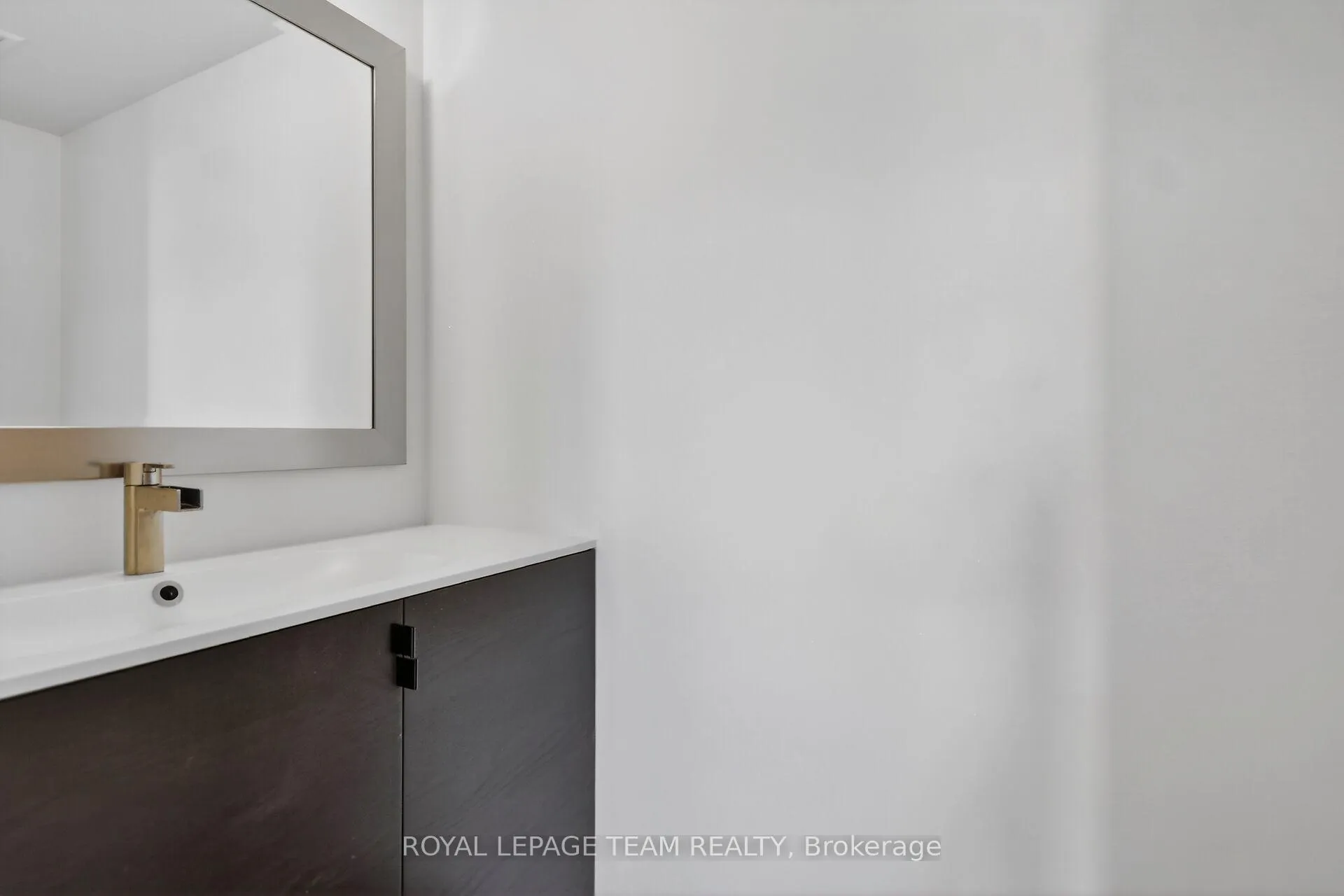 Photo 20 of Unit 2003, 470 Laurier Avenue W, Ottawa, Ottawa Centre — HOMEH