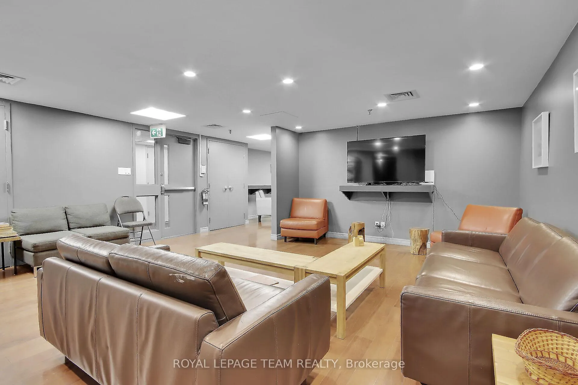 Photo 26 of Unit 2003, 470 Laurier Avenue W, Ottawa, Ottawa Centre — HOMEH