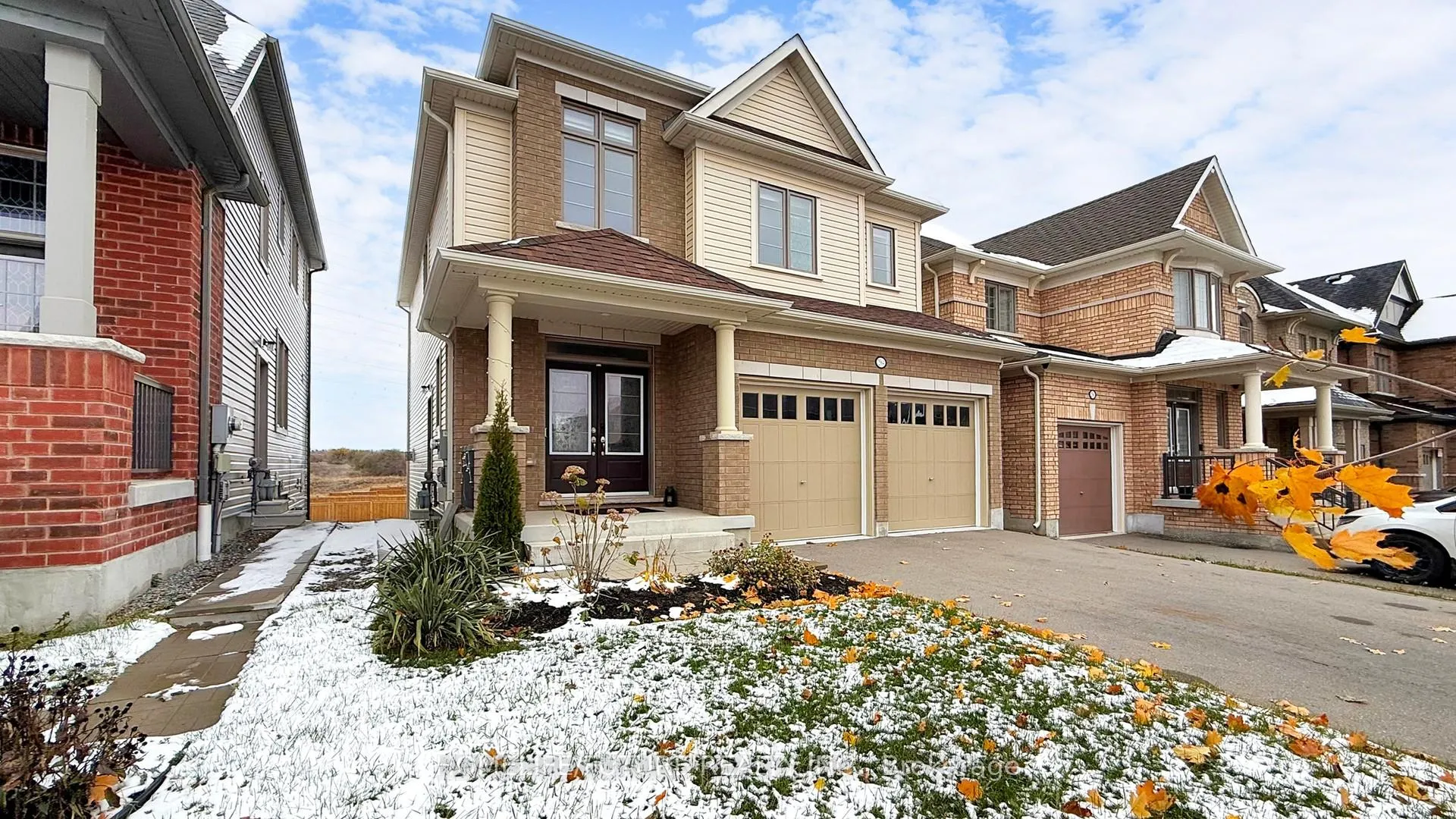 Photo 5 of 2564 Orchestrate Drive, Oshawa, Windfields — HOMEH