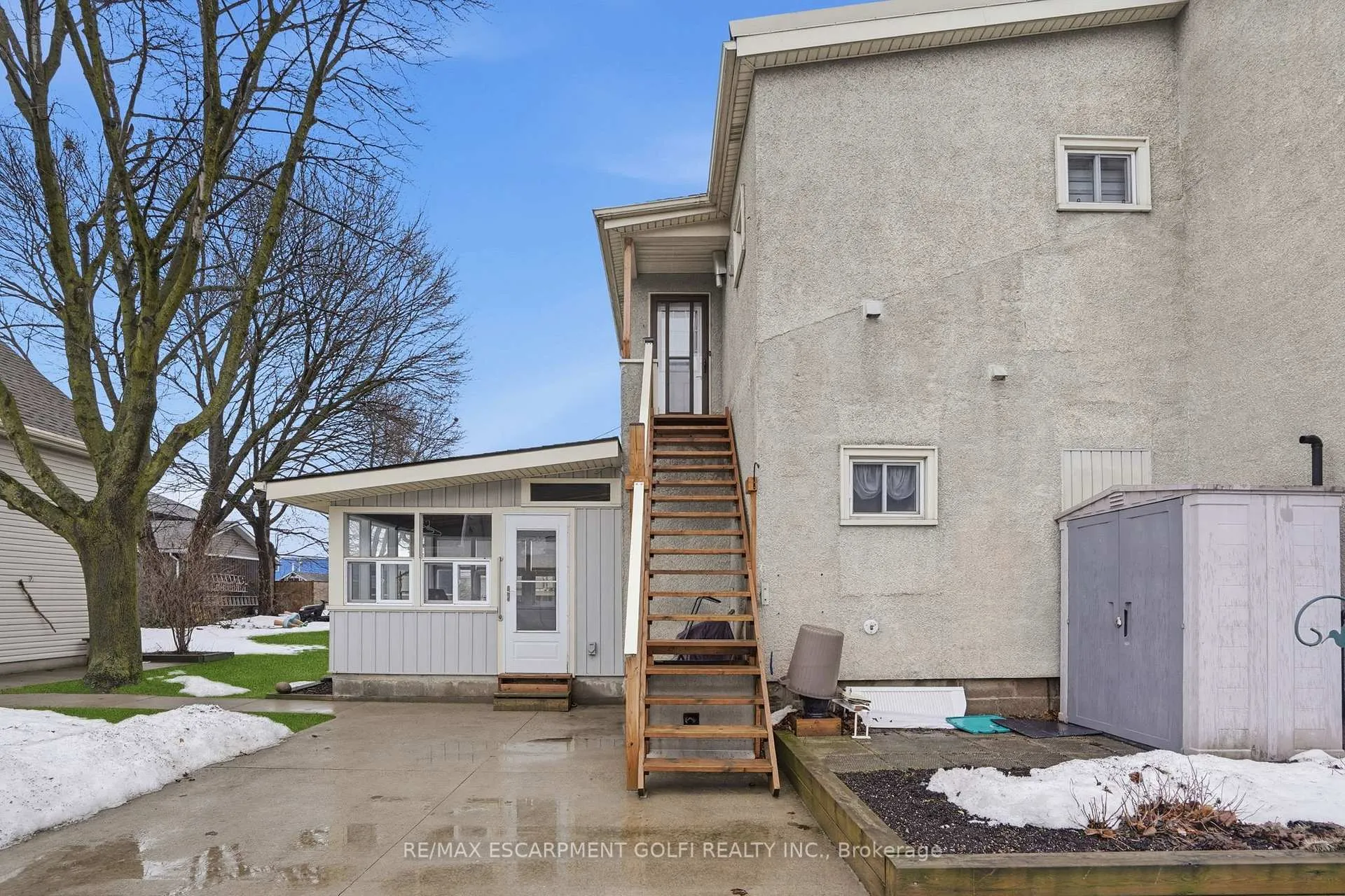 Photo 14 of 43 Chippawa Road, Port Colborne, Bethel — HOMEH