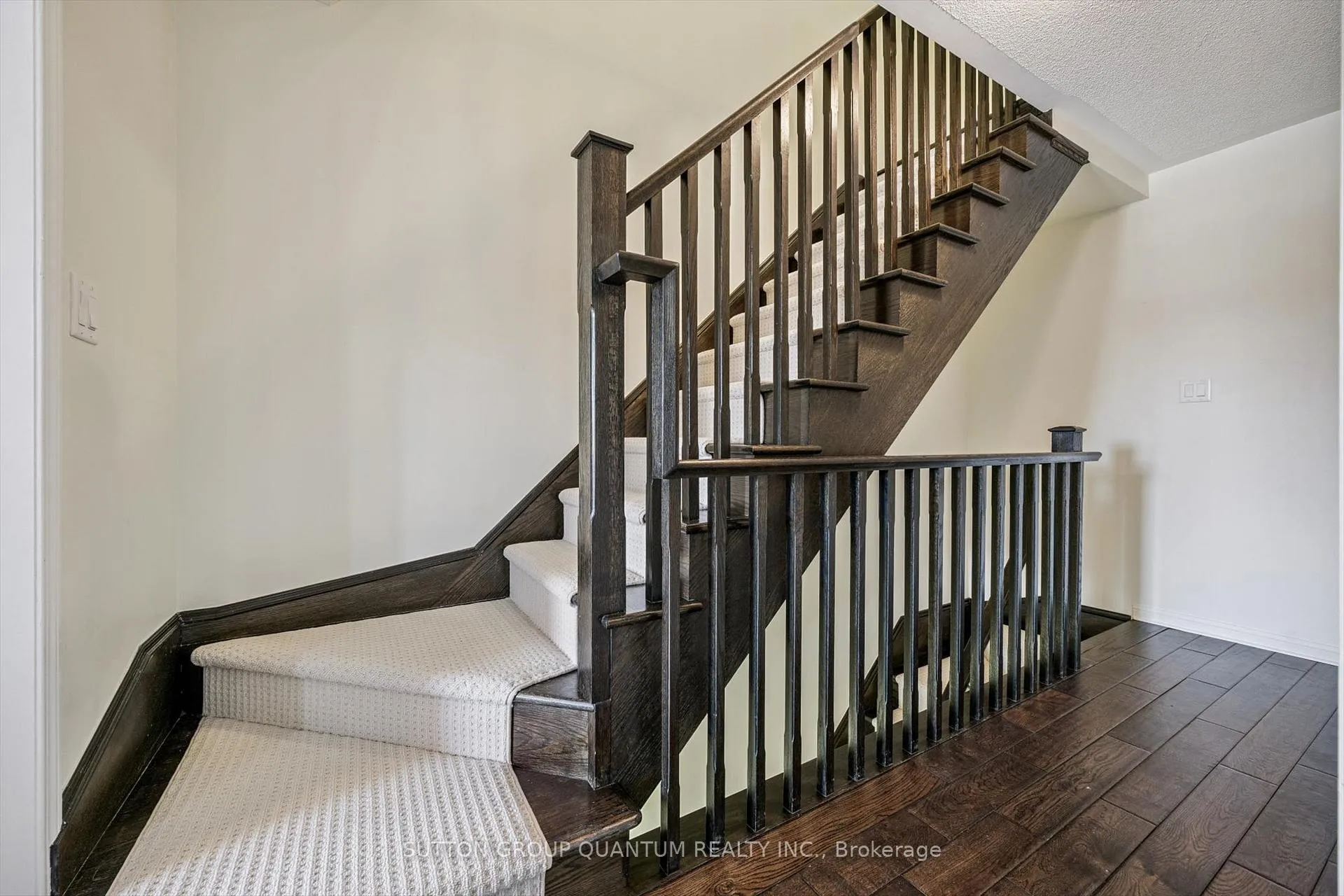 Photo 14 of 20 Deancrest Road, Brampton, Northwest Brampton — HOMEH