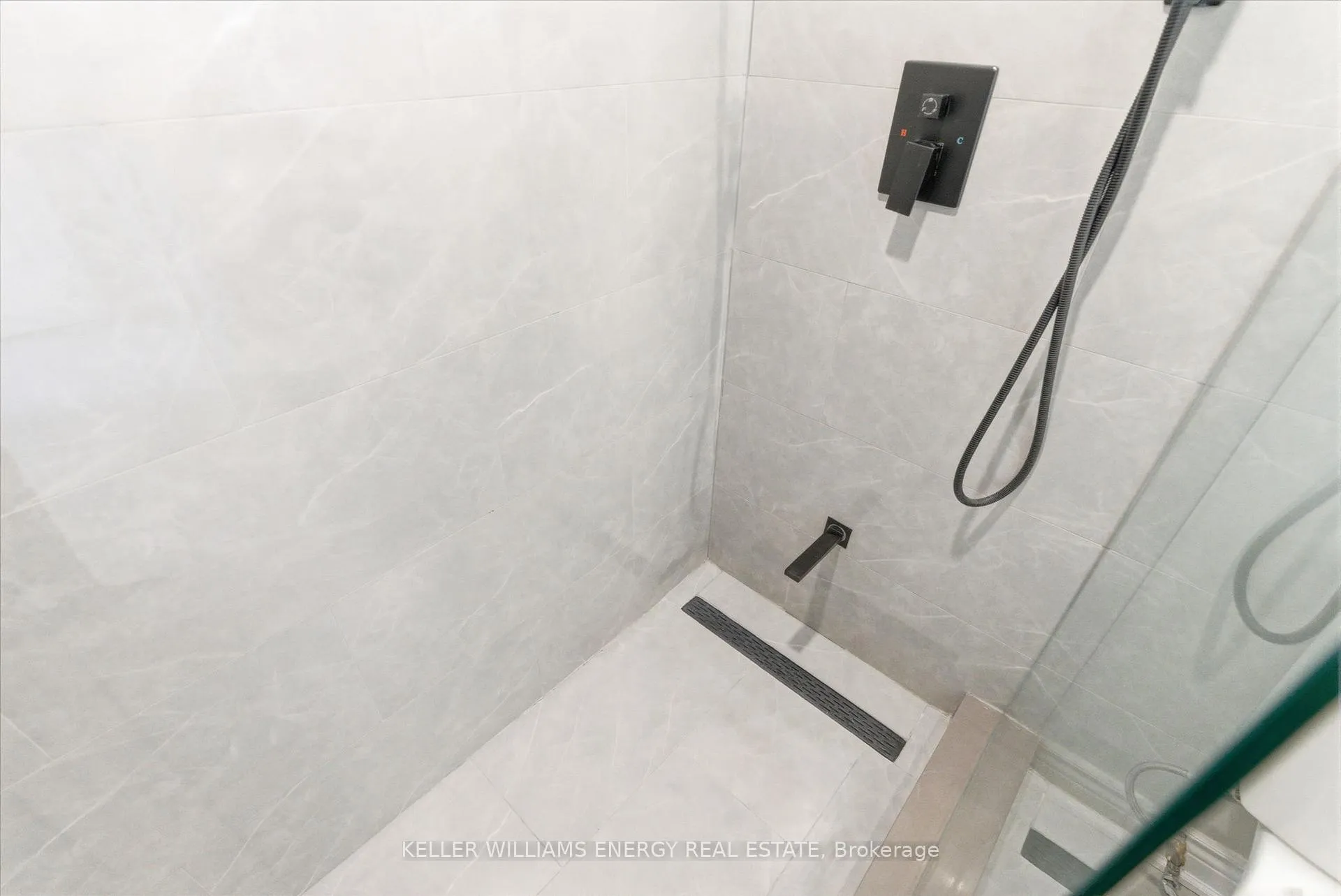Photo 34 of 45 Davies Crescent, Whitby, Pringle Creek — HOMEH