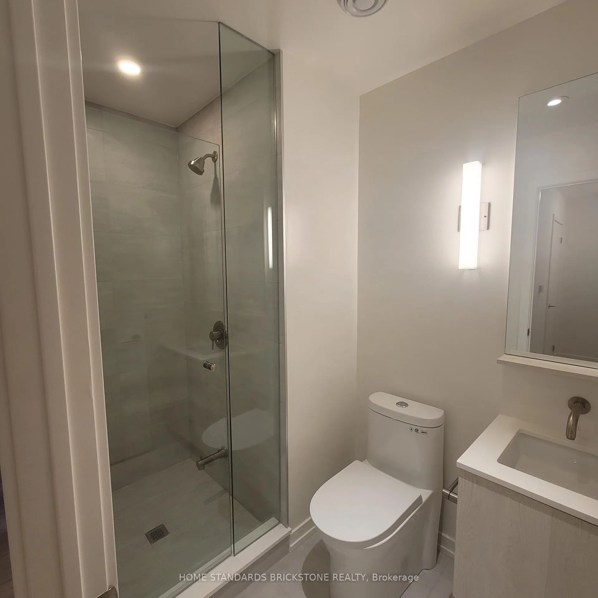 Photo 14 of Unit 1012, 110 Broadway Avenue, Toronto, Mount Pleasant West — HOMEH