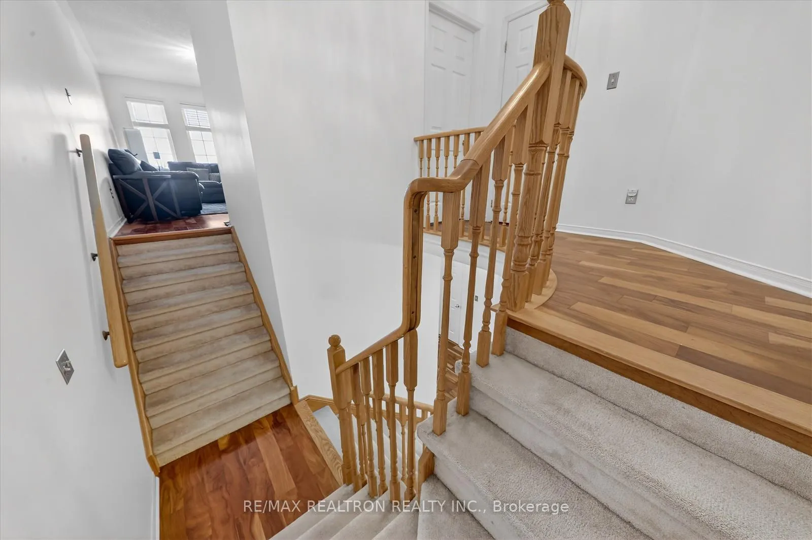 Photo 20 of 8 Hickman Road, Ajax, South East — HOMEH