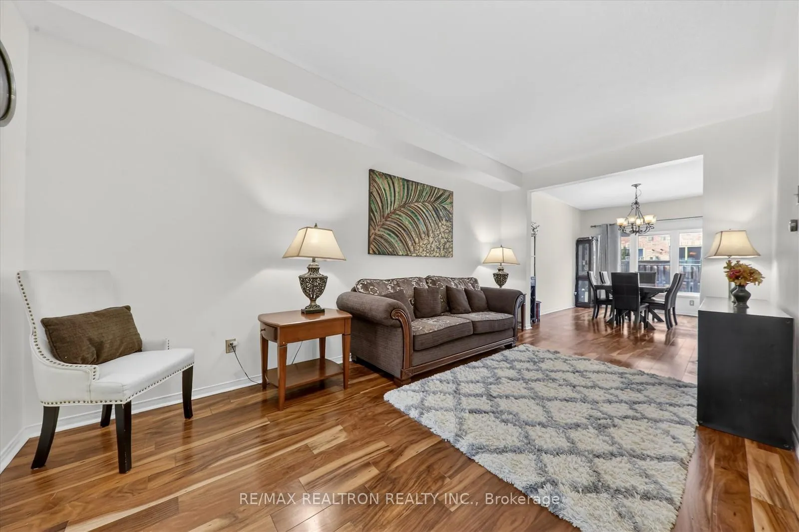 Photo 21 of 8 Hickman Road, Ajax, South East — HOMEH