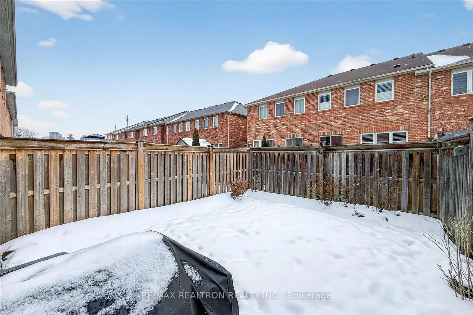 Photo 32 of 8 Hickman Road, Ajax, South East — HOMEH