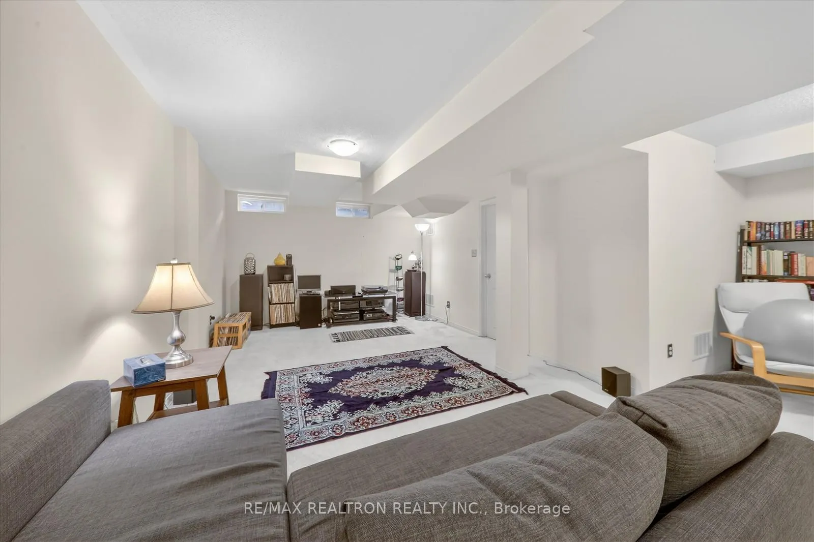 Photo 35 of 8 Hickman Road, Ajax, South East — HOMEH