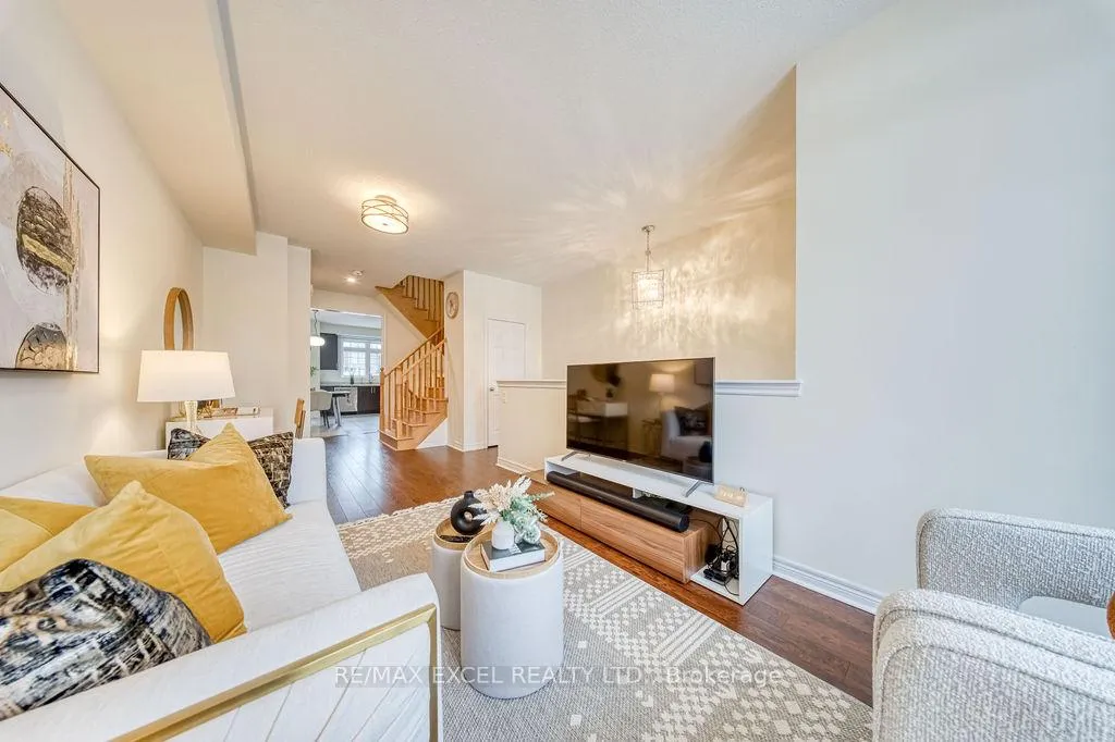 Photo 9 of 187 Dundas Way, Markham, Greensborough — HOMEH