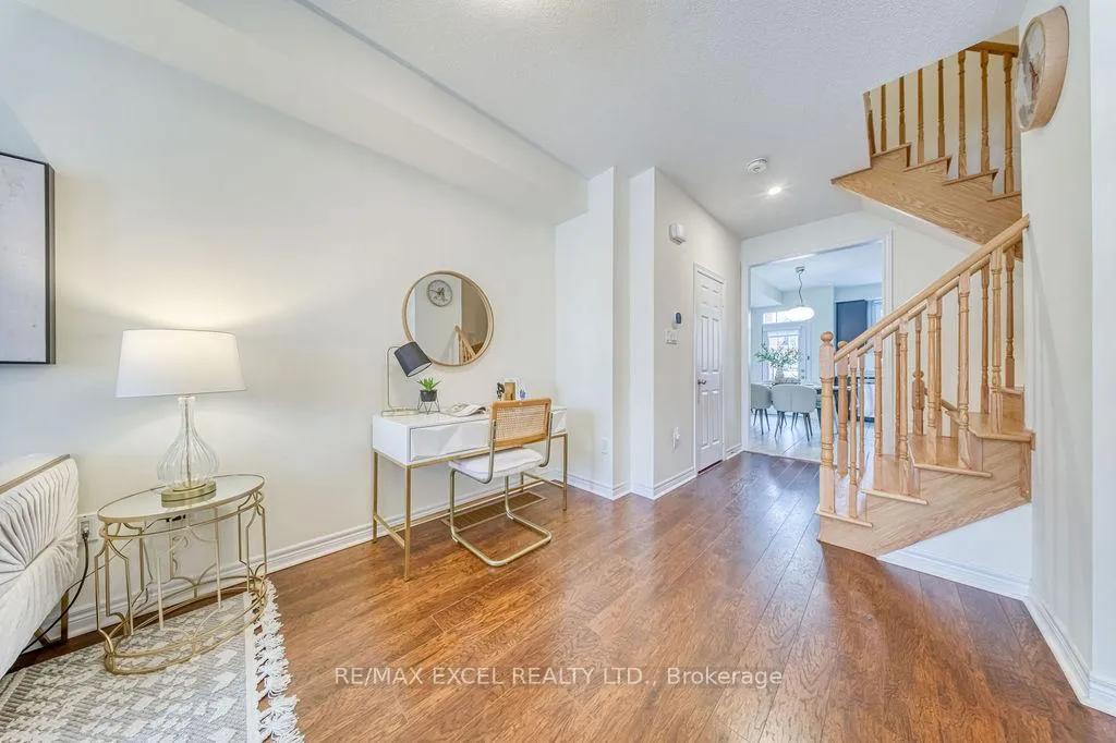 Photo 12 of 187 Dundas Way, Markham, Greensborough — HOMEH