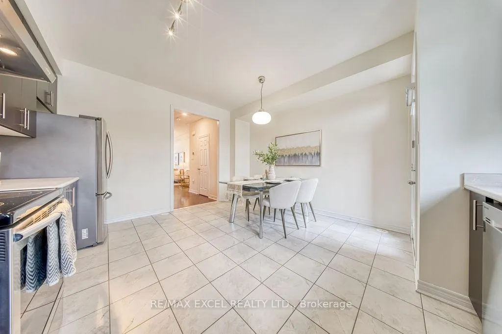 Photo 18 of 187 Dundas Way, Markham, Greensborough — HOMEH