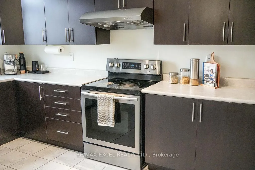 Photo 21 of 187 Dundas Way, Markham, Greensborough — HOMEH