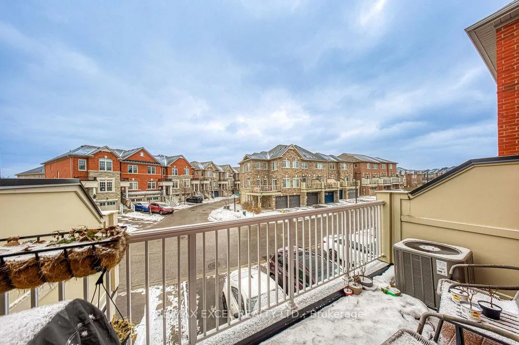 Photo 22 of 187 Dundas Way, Markham, Greensborough — HOMEH