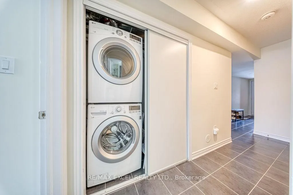 Photo 39 of 187 Dundas Way, Markham, Greensborough — HOMEH