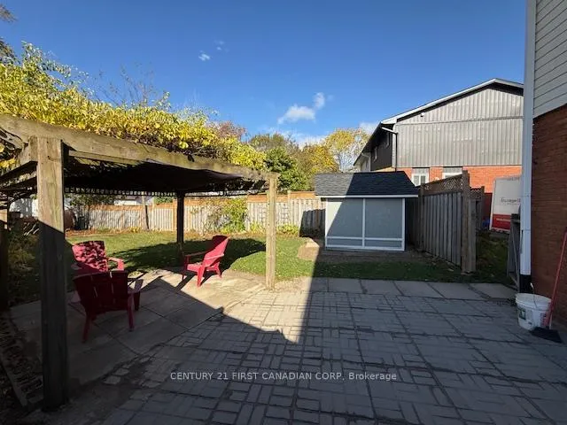 Photo 49 of 17 Vincent Crescent, London, South Q — HOMEH