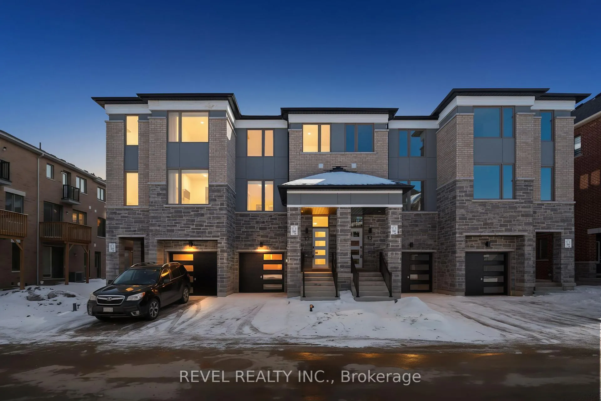 Photo 1 of 15 Yellow Rail Crescent, Brampton, Northwest Brampton — HOMEH