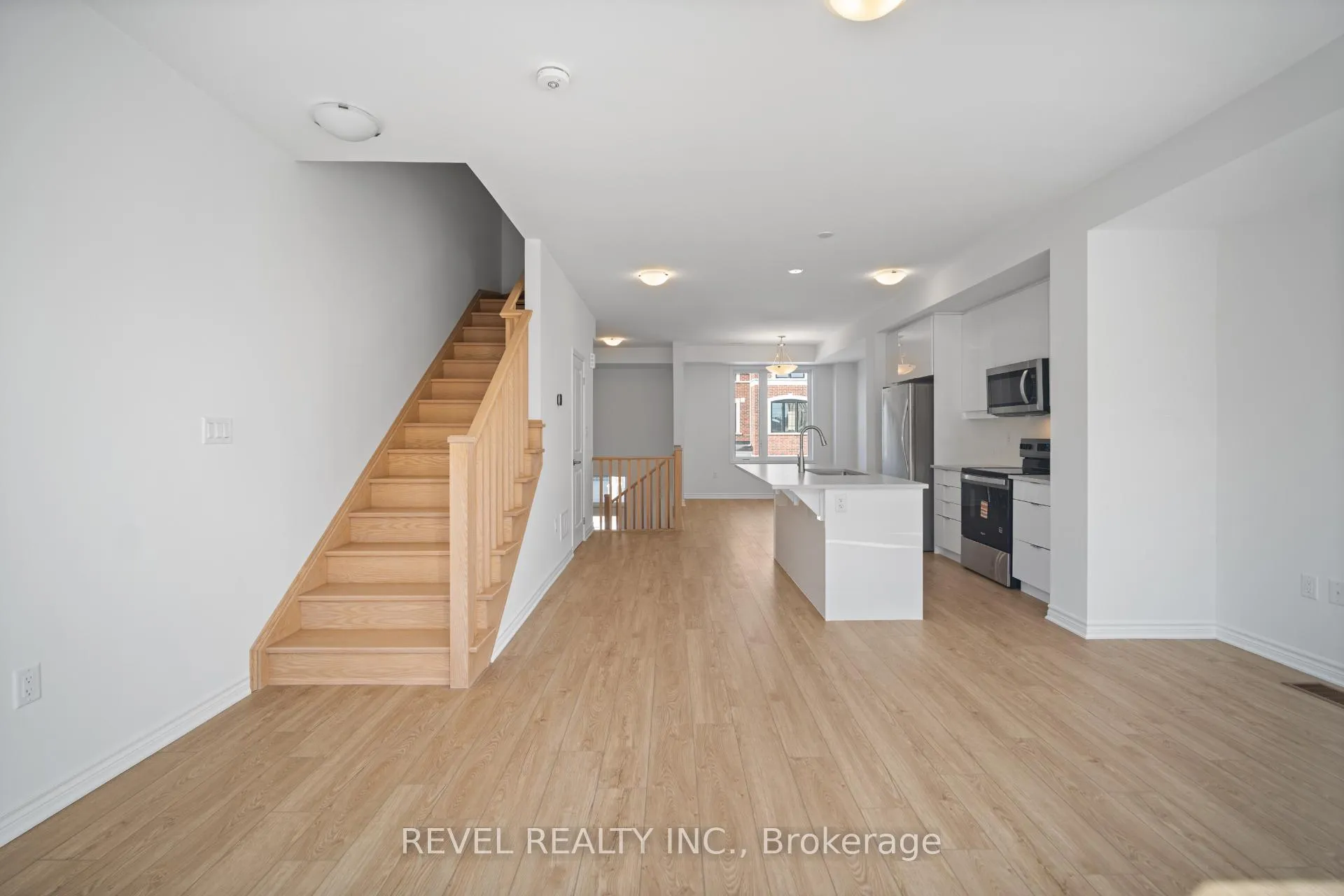 Photo 18 of 15 Yellow Rail Crescent, Brampton, Northwest Brampton — HOMEH