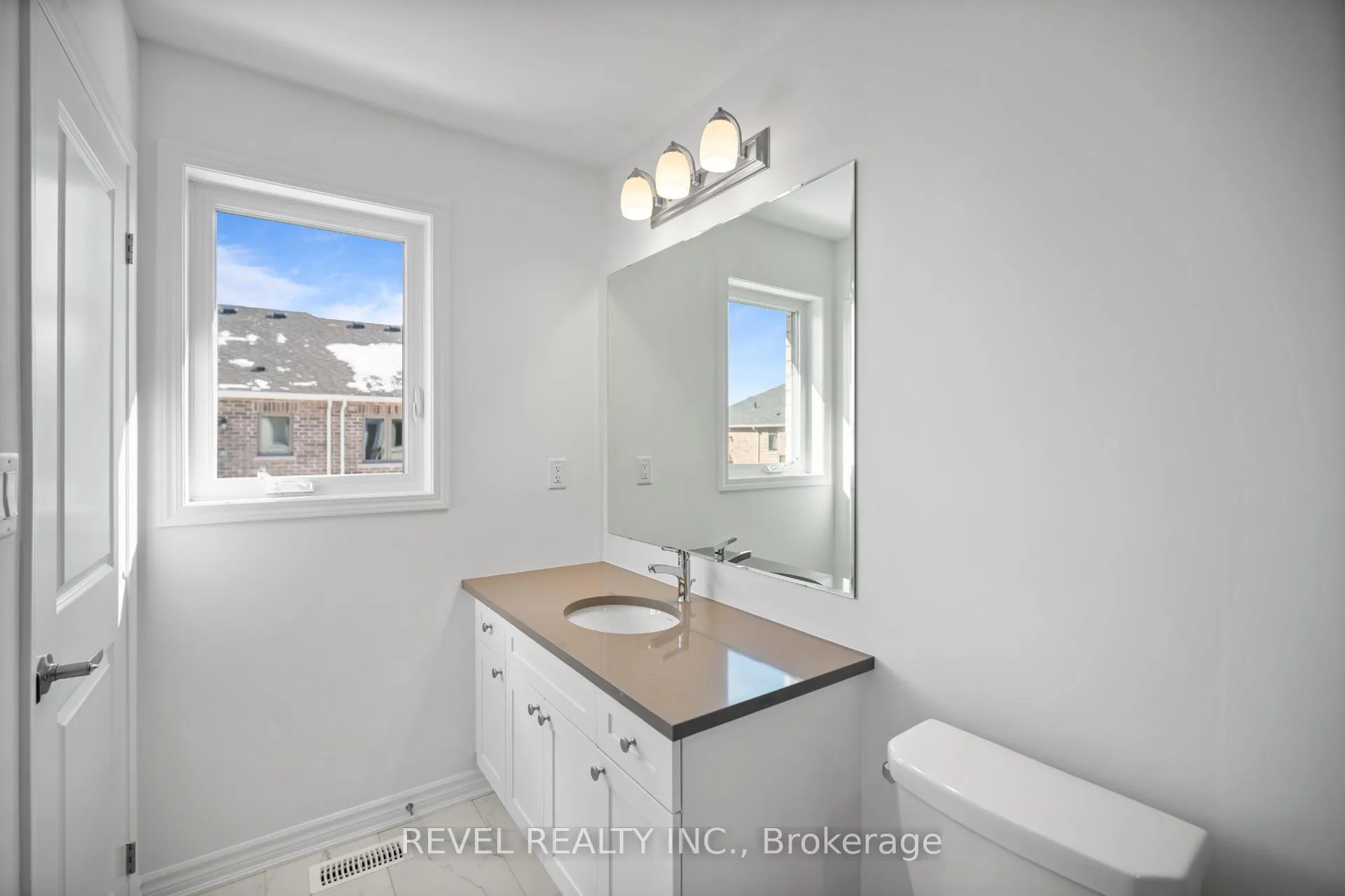 Photo 30 of 15 Yellow Rail Crescent, Brampton, Northwest Brampton — HOMEH