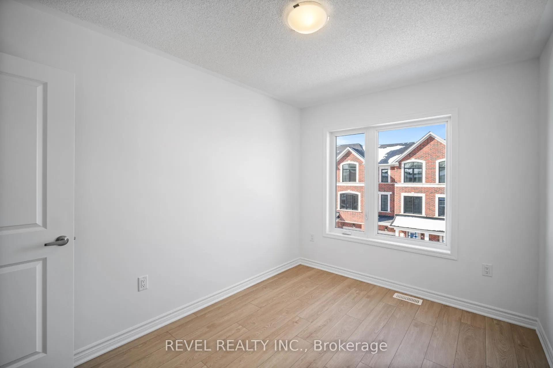 Photo 34 of 15 Yellow Rail Crescent, Brampton, Northwest Brampton — HOMEH