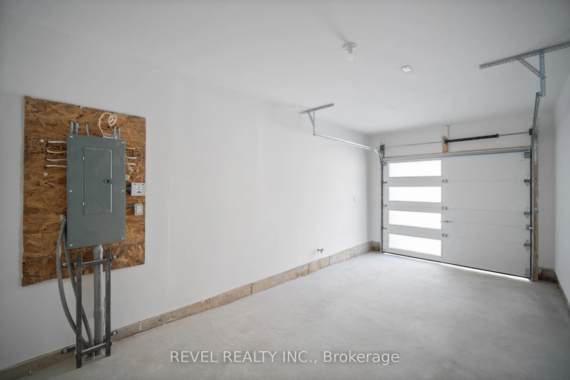 Photo 41 of 15 Yellow Rail Crescent, Brampton, Northwest Brampton — HOMEH