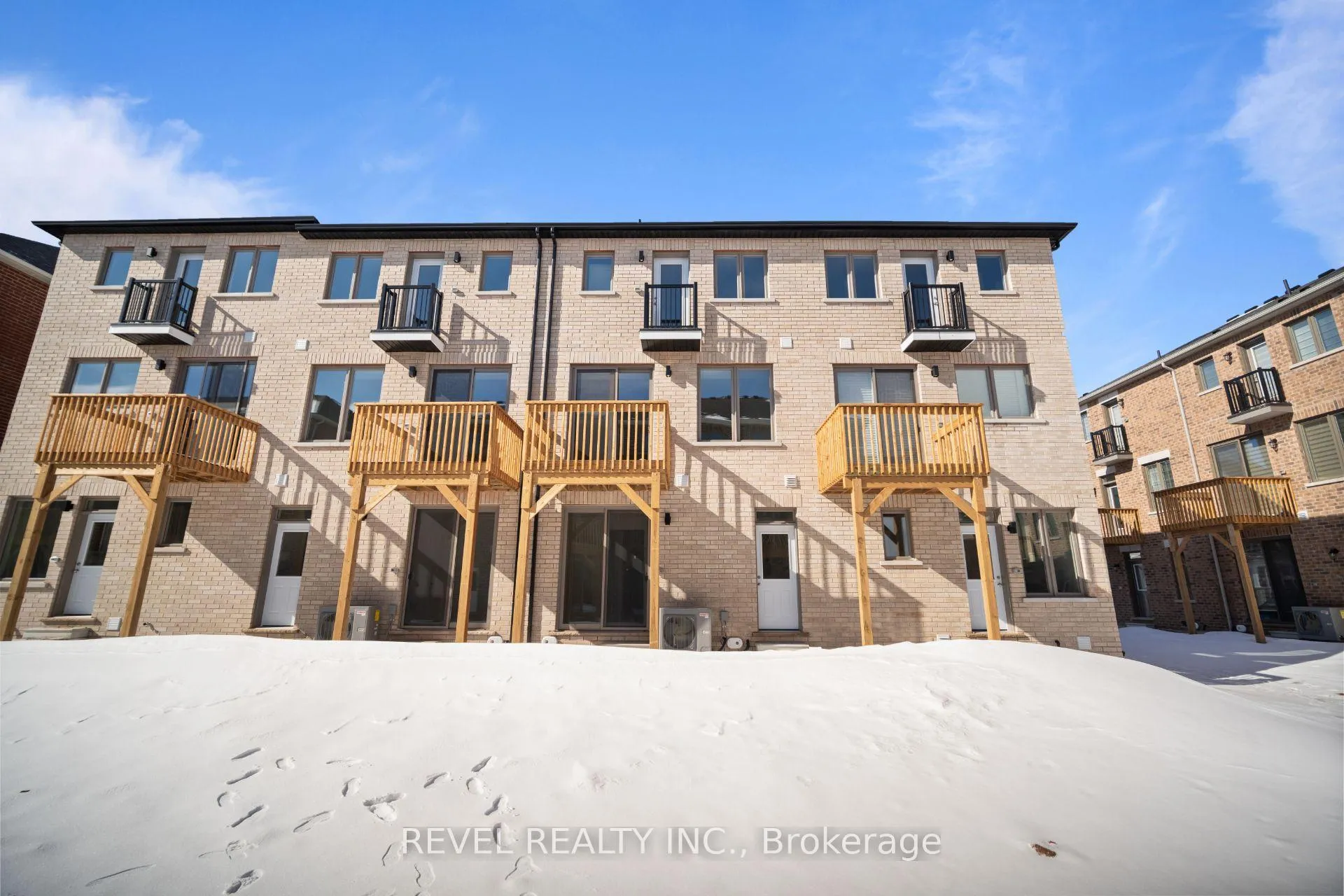 Photo 44 of 15 Yellow Rail Crescent, Brampton, Northwest Brampton — HOMEH
