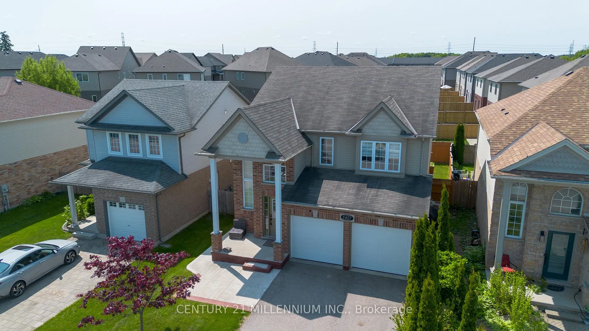 Photo 2 of 2427 Asima Drive, London, South U — HOMEH
