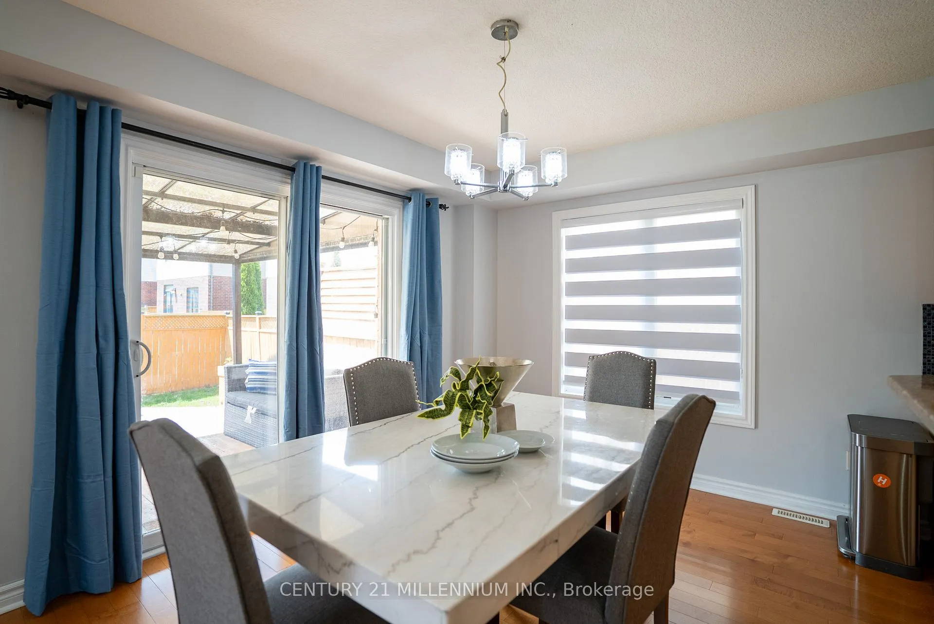 Photo 11 of 2427 Asima Drive, London, South U — HOMEH