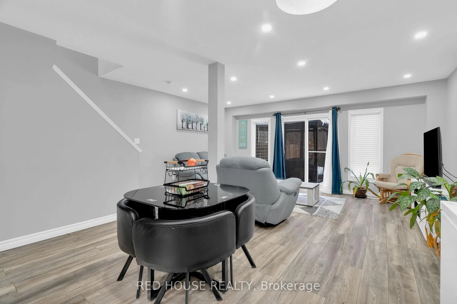 Photo 16 of Unit E30, 110 Activa Avenue, Kitchener — HOMEH