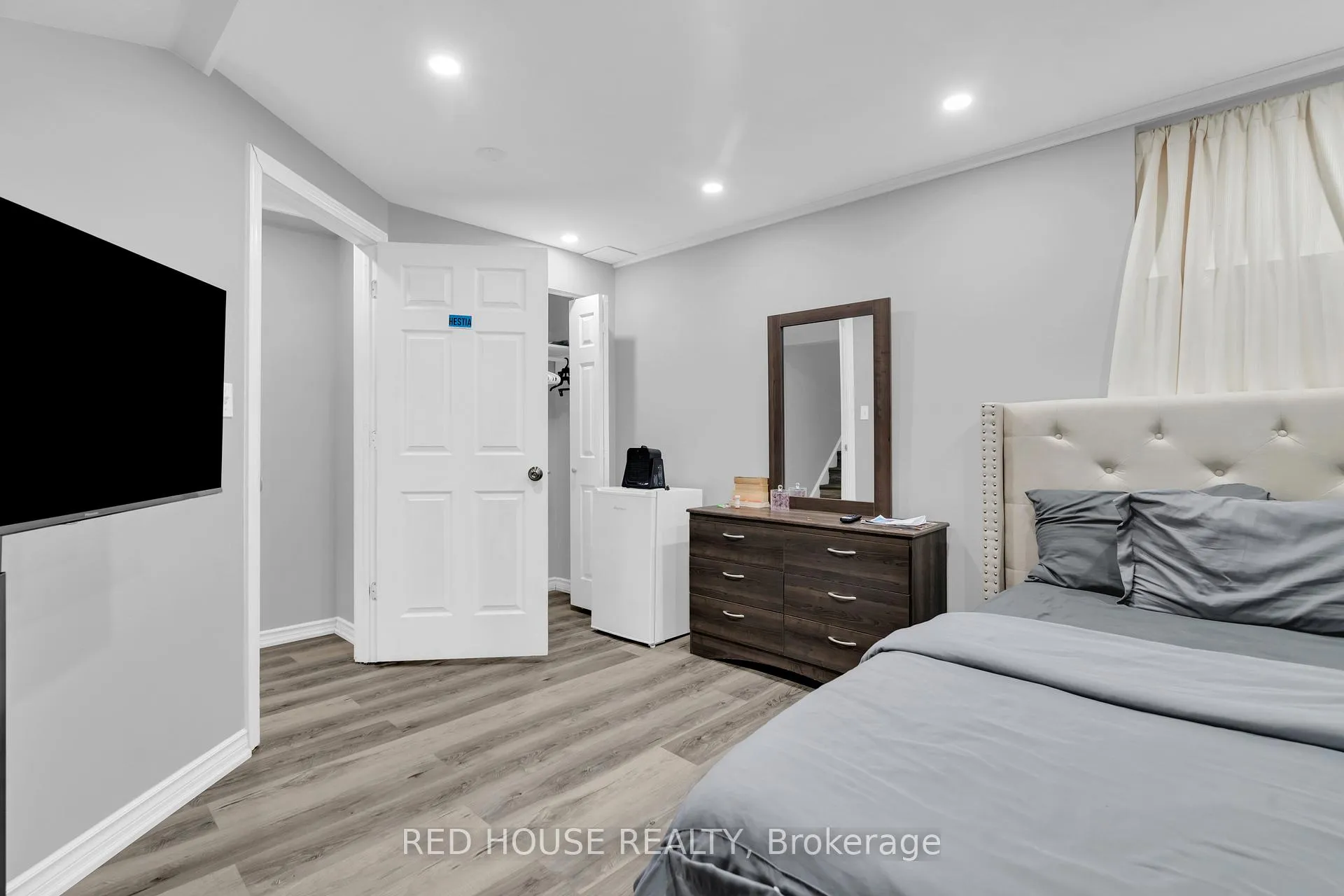 Photo 28 of Unit E30, 110 Activa Avenue, Kitchener — HOMEH