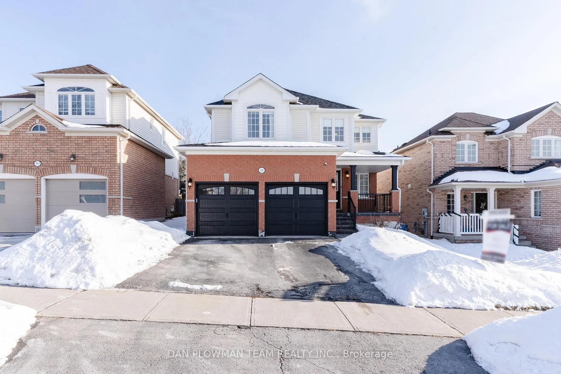Photo 3 of 589 Greenhill Avenue, Oshawa, Samac — HOMEH