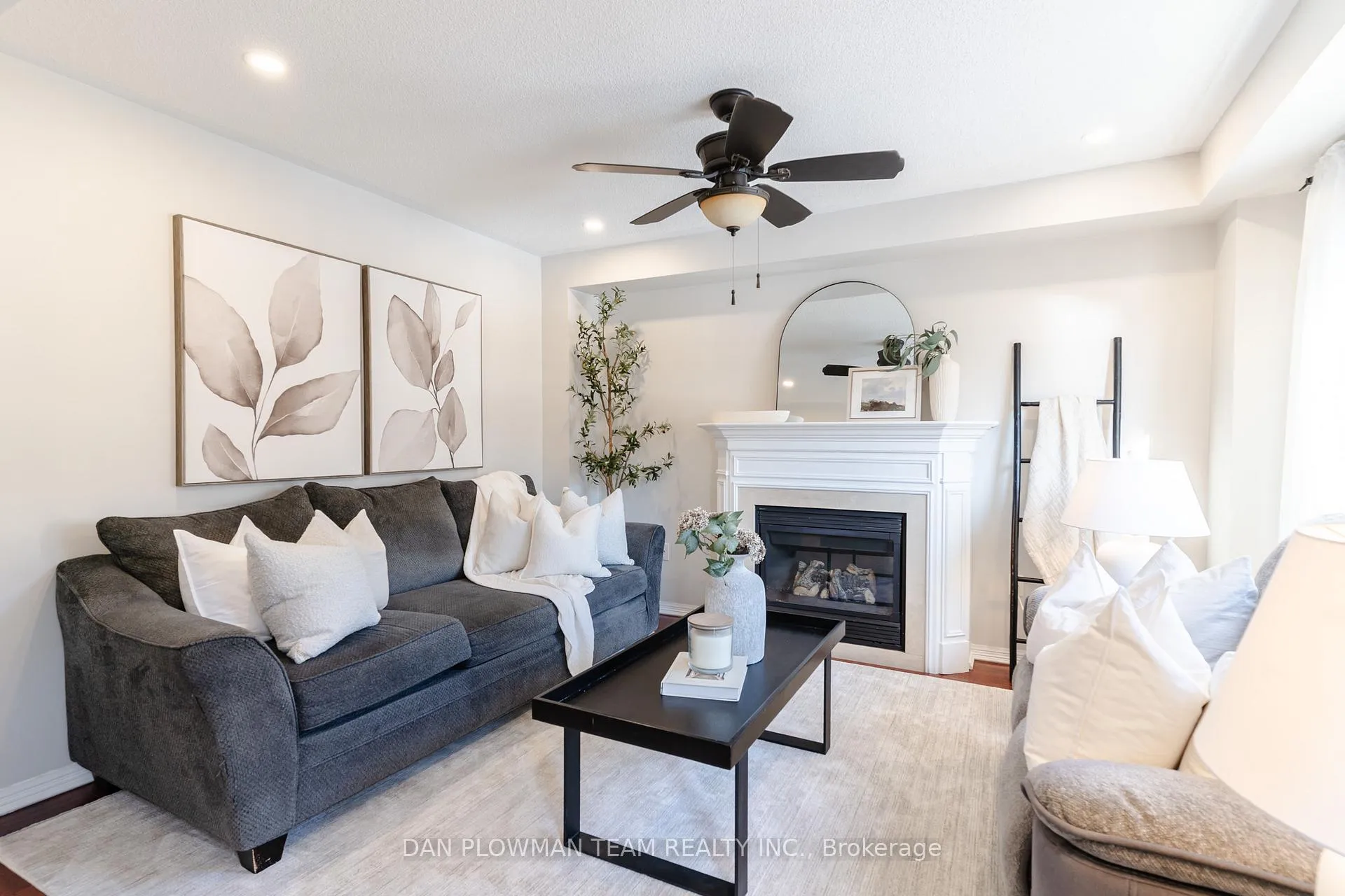 Photo 11 of 589 Greenhill Avenue, Oshawa, Samac — HOMEH
