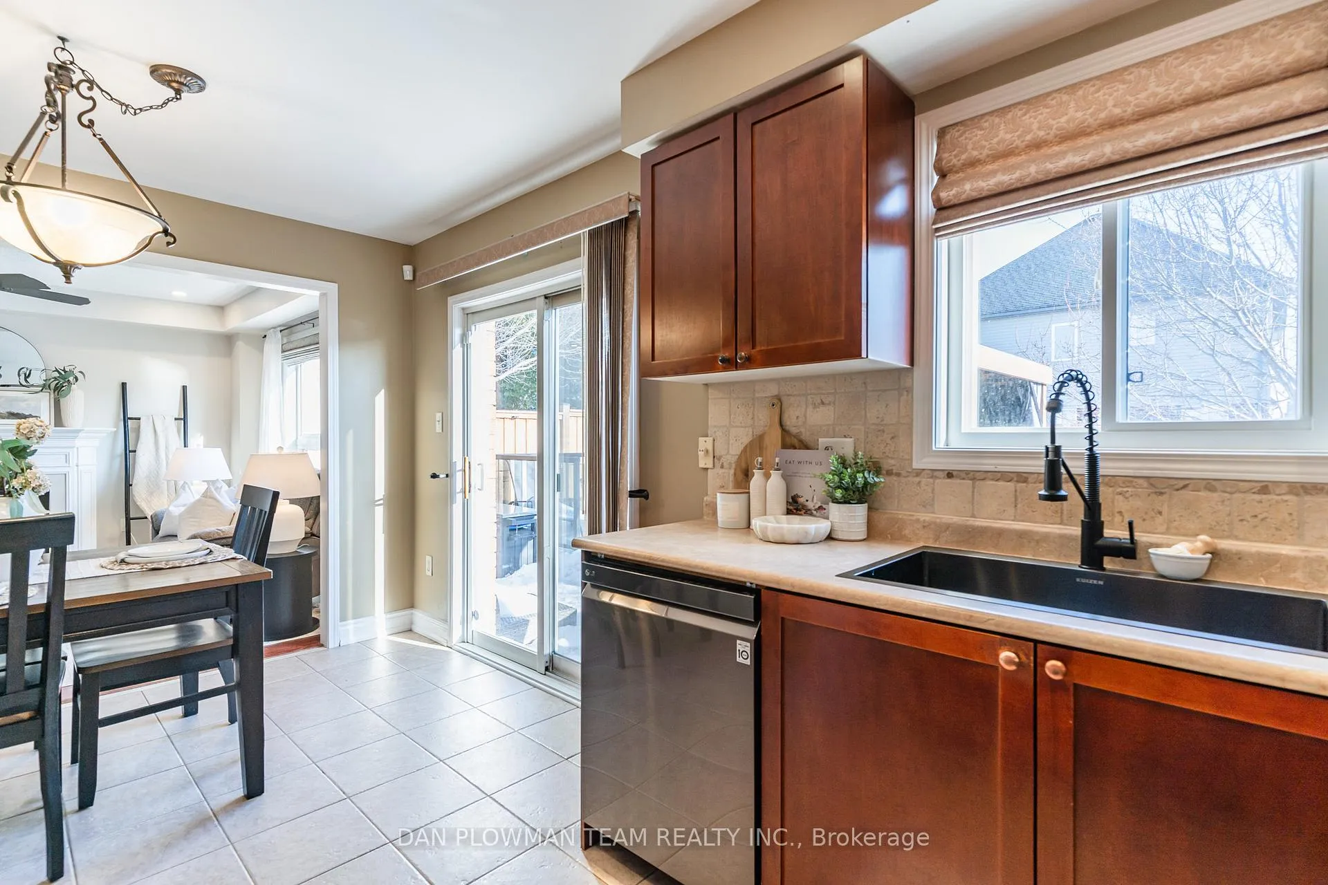 Photo 15 of 589 Greenhill Avenue, Oshawa, Samac — HOMEH