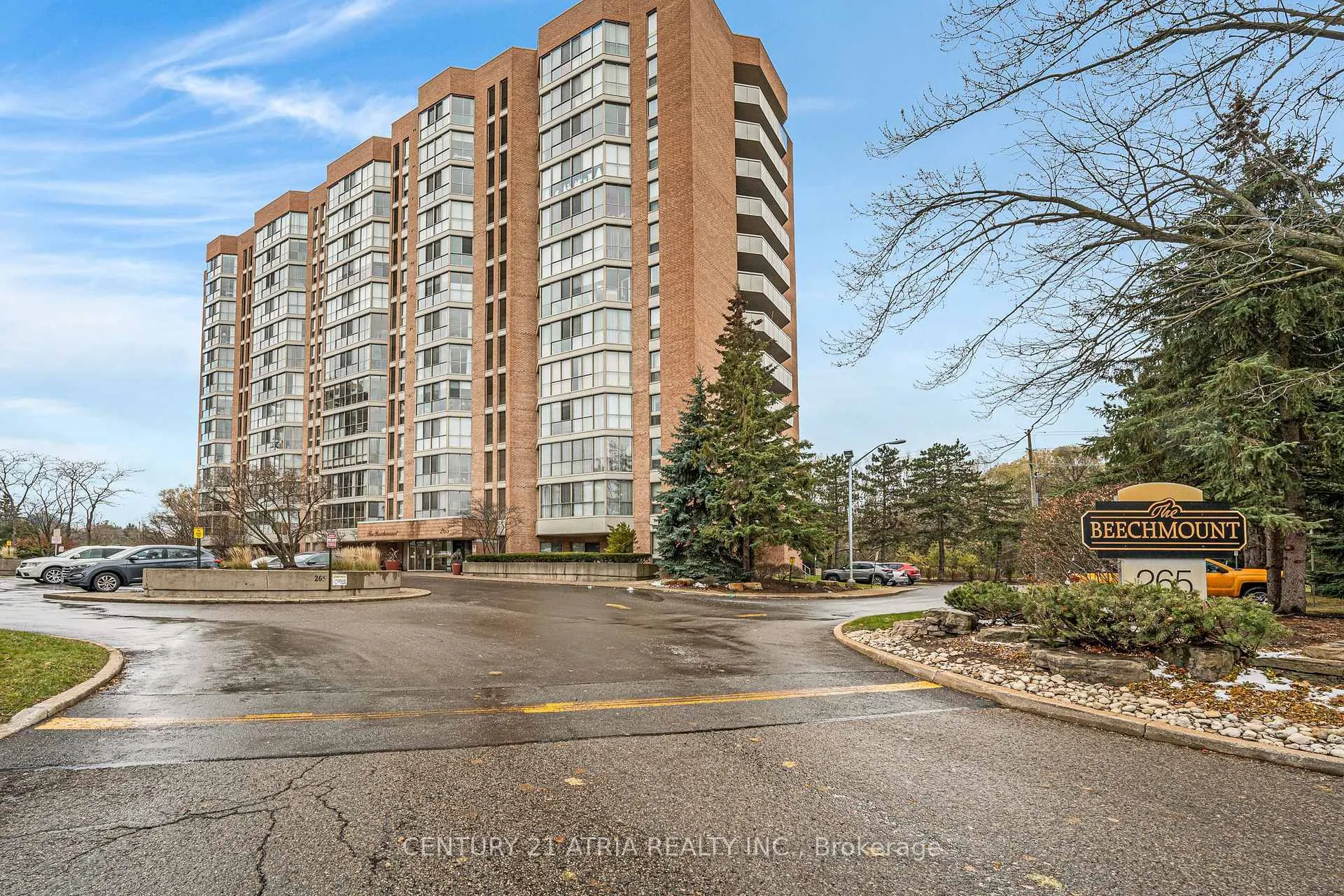 Photo 2 of Unit 1102, 265 Westcourt Place, Waterloo, Beechwood — HOMEH